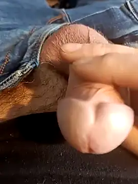 massive cum online show from March 2026 04:35:01 PM