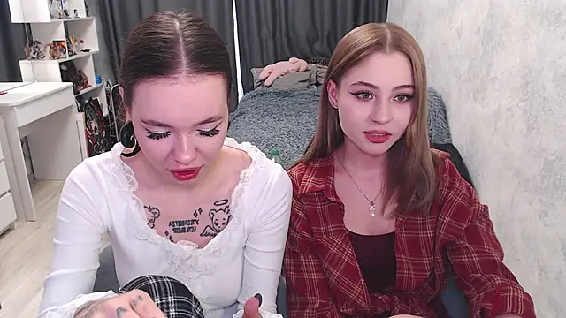 Snapshot of Tessa_Walker chatting on September 2025 09:54:02 AM Tessa Walker online show from September 2025 09:54:02 AM