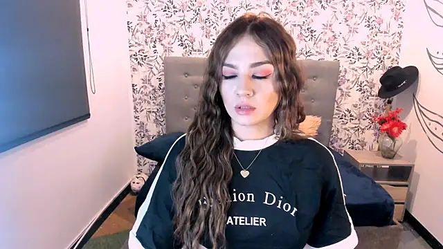 KataHot  online show from January 2025 01:39:02 AM