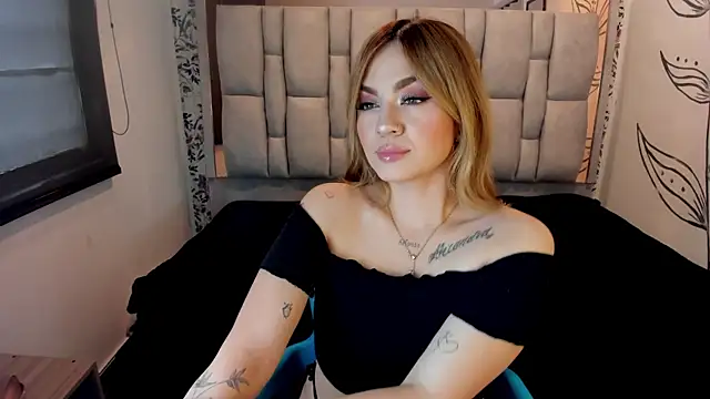 KataHot  online show from December 2025 07:54:02 PM