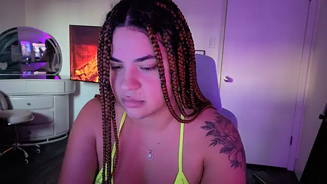 MelSaunders online show from July 2026 12:14:02 AM