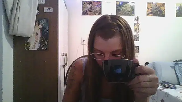 SweetyBabyDemon online show from March 2025 10:02:02 PM