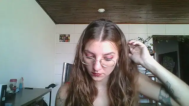 Snapshot of SweetyBabyDemon chatting on April 2026 01:38:02 PM SweetyBabyDemon online show from April 2026 01:38:02 PM