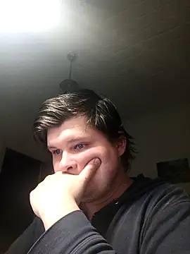 Snapshot of Adam_ray chatting on April 2026 06:13:02 PM Adam ray online show from April 2026 06:13:02 PM