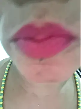 gatadeojosclaros online show from March 2026 01:19:01 AM