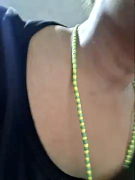 Snapshot of gatadeojosclaros chatting on March 2026 03:12:01 AM gatadeojosclaros online show from March 2026 03:12:01 AM