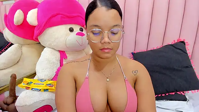 ISABELLA 020 online show from November 2025 04:19:02 PM