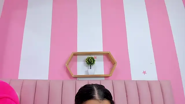 ISABELLA 020 online show from March 2026 01:11:02 PM