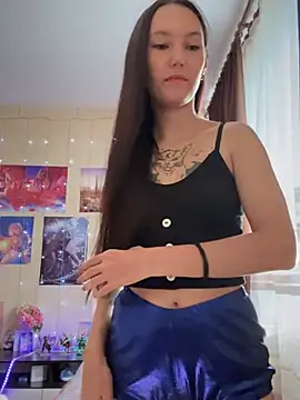 Snapshot of Heart_Ass chatting on May 2026 05:56:01 AM Heart Ass online show from May 2026 05:56:01 AM