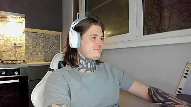  torfin  online show from December 2024 08:44:01 PM