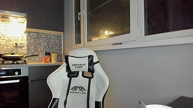  torfin  online show from December 2024 12:23:01 AM