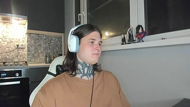  torfin  online show from February 2025 10:21:01 PM