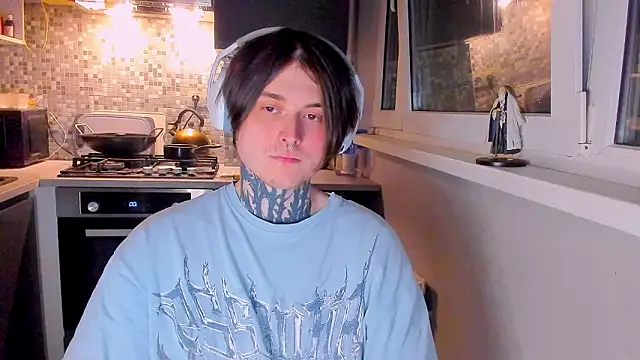 Snapshot of _torfin_ chatting on March 2026 08:39:01 PM torfin online show from March 2026 08:39:01 PM