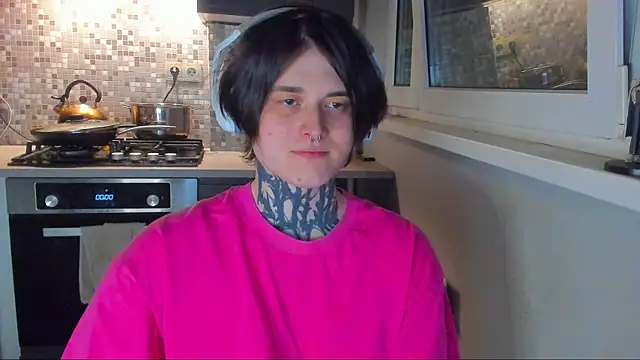 Snapshot of _torfin_ chatting on April 2026 10:03:02 PM torfin online show from April 2026 10:03:02 PM