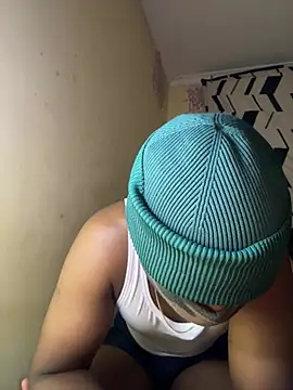 StallionPiper12 online show from April 2026 04:11:02 PM