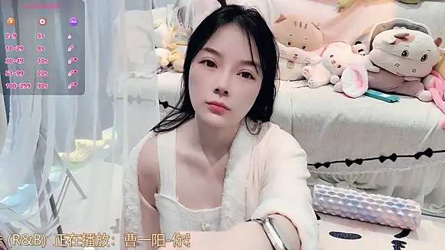 AKiKi711 online show from February 2026 04:44:01 AM