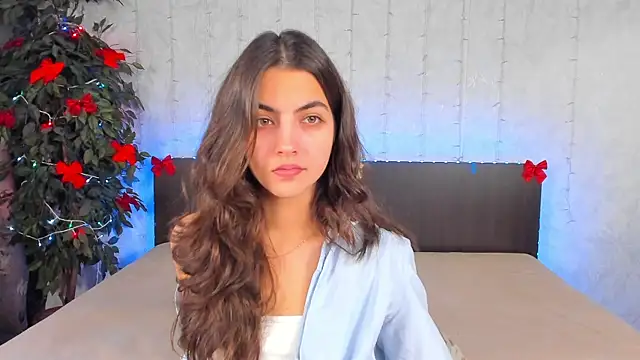 Milana Crystal  online show from December 2024 08:10:02 AM