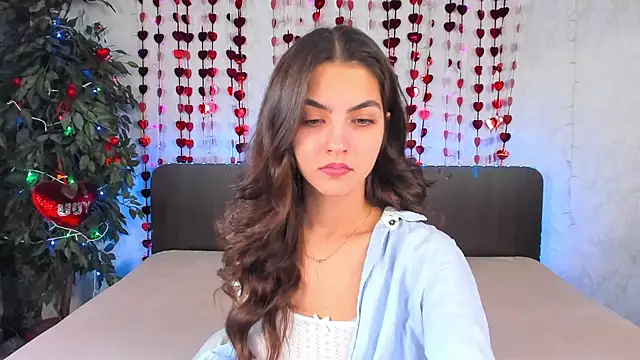 Milana Crystal  online show from February 2025 08:18:02 AM