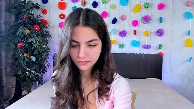 Milana Crystal  online show from March 2025 08:15:01 AM