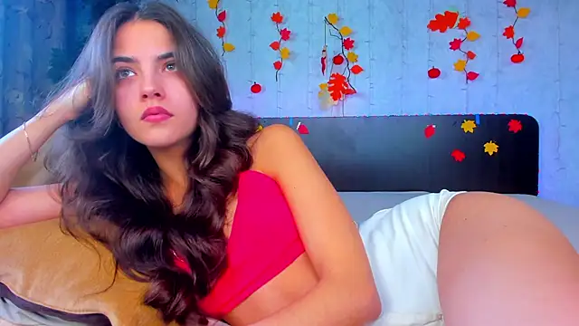 Milana Crystal  online show from October 2025 08:05:02 AM