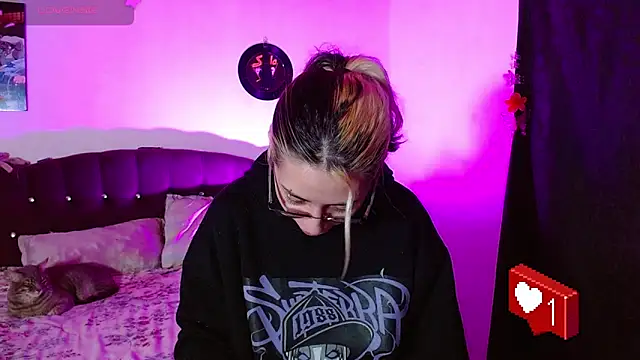 squirt charlott online show from March 2025 05:24:02 PM