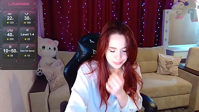 Snapshot of Sidney_blush chatting on November 2025 03:32:02 AM Sidney blush online show from November 2025 03:32:02 AM