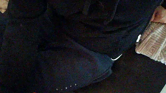 Snapshot of kiksnap-meistro5 chatting on April 2026 02:37:01 PM kiksnap-meistro5 online show from April 2026 02:37:01 PM