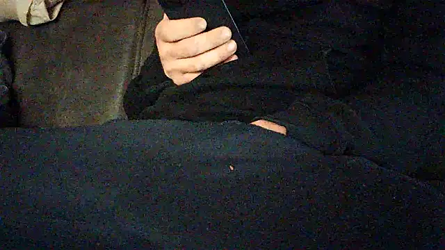 Snapshot of kiksnap-meistro5 chatting on April 2026 07:28:01 PM kiksnap-meistro5 online show from April 2026 07:28:01 PM