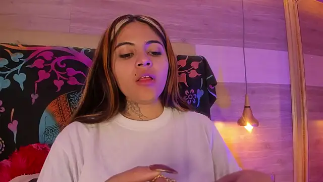 Cori Paige online show from April 2026 04:13:02 AM