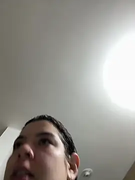 Snapshot of Kylie2211 chatting on February 2025 02:35:01 AM Kylie2211 online show from February 2025 02:35:01 AM