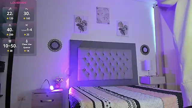 Snapshot of Kylie2211 chatting on March 2025 12:22:01 PM Kylie2211 online show from March 2025 12:22:01 PM