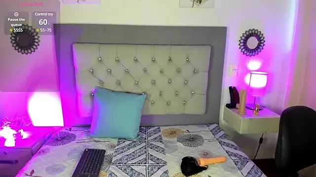 Snapshot of Kylie2211 chatting on March 2025 11:17:02 AM Kylie2211 online show from March 2025 11:17:02 AM