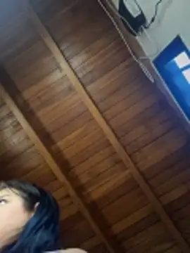 Snapshot of Kylie2211 chatting on November 2025 11:09:01 AM Kylie2211 online show from November 2025 11:09:01 AM