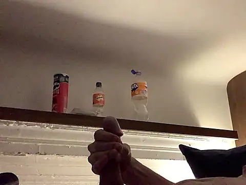 Snapshot of Hebrewhammers42 chatting on December 2024 10:53:01 PM Hebrewhammers42 online show from December 2024 10:53:01 PM