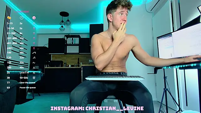 Snapshot of ChristianLevine_ chatting on March 2025 03:24:01 AM ChristianLevine online show from March 2025 03:24:01 AM