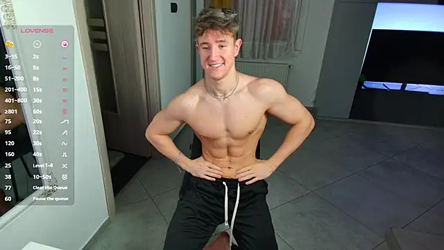 Snapshot of ChristianLevine_ chatting on September 2025 05:18:02 AM ChristianLevine online show from September 2025 05:18:02 AM