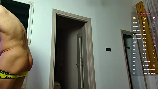 Snapshot of ChristianLevine_ chatting on September 2025 06:16:02 AM ChristianLevine online show from September 2025 06:16:02 AM