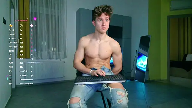 Snapshot of ChristianLevine_ chatting on October 2025 05:20:02 AM ChristianLevine online show from October 2025 05:20:02 AM