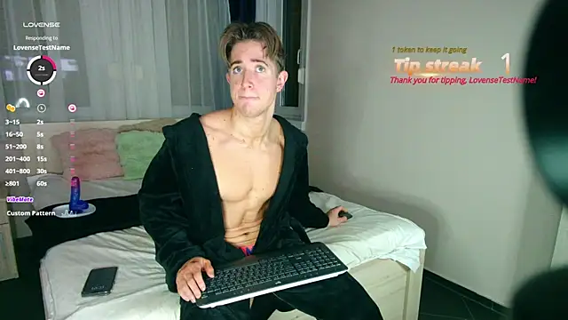 Snapshot of ChristianLevine_ chatting on November 2025 06:21:02 PM ChristianLevine online show from November 2025 06:21:02 PM