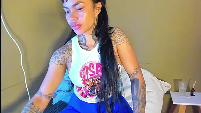 Snapshot of nathaliefox chatting on February 2026 03:47:02 AM nathaliefox online show from February 2026 03:47:02 AM