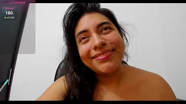 miss eylens online show from September 2025 05:01:02 AM