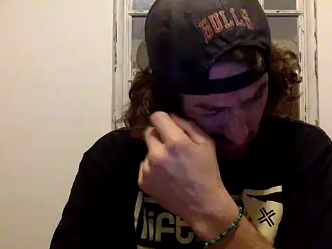 Snapshot of sirchubster chatting on December 2025 06:39:02 AM sirchubster online show from December 2025 06:39:02 AM