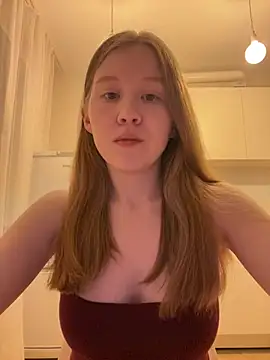 Snapshot of Eva_Weyne chatting on March 2026 09:29:02 PM Eva Weyne online show from March 2026 09:29:02 PM