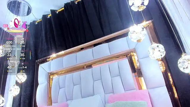 SarayRoyse online show from November 2025 07:16:02 PM