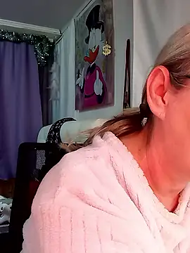 irinamaux online show from January 2026 06:41:02 AM