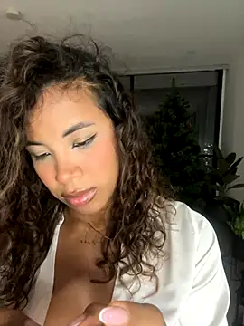 Brunettexio online show from November 2025 01:41:02 AM