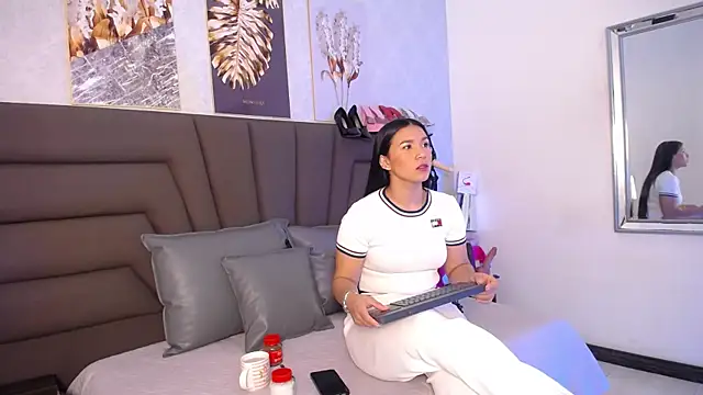 Snapshot of Sofi_Perez_ chatting on May 2026 11:16:02 AM Sofi Perez online show from May 2026 11:16:02 AM