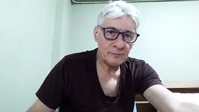 BIGUNCUTHARDCOCK online show from January 2026 02:55:02 PM