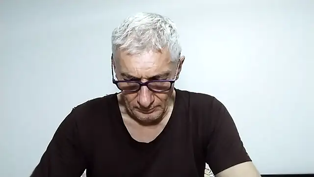 BIGUNCUTHARDCOCK online show from March 2026 01:46:02 PM