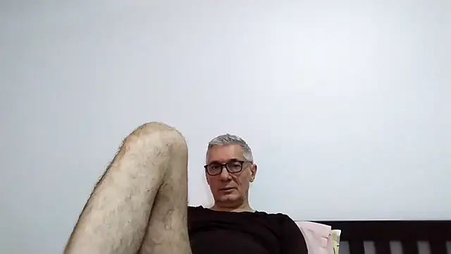 BIGUNCUTHARDCOCK online show from March 2026 01:46:02 AM